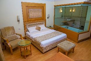 The Luxotic Suites,New Delhi>>Gurugram,3 star