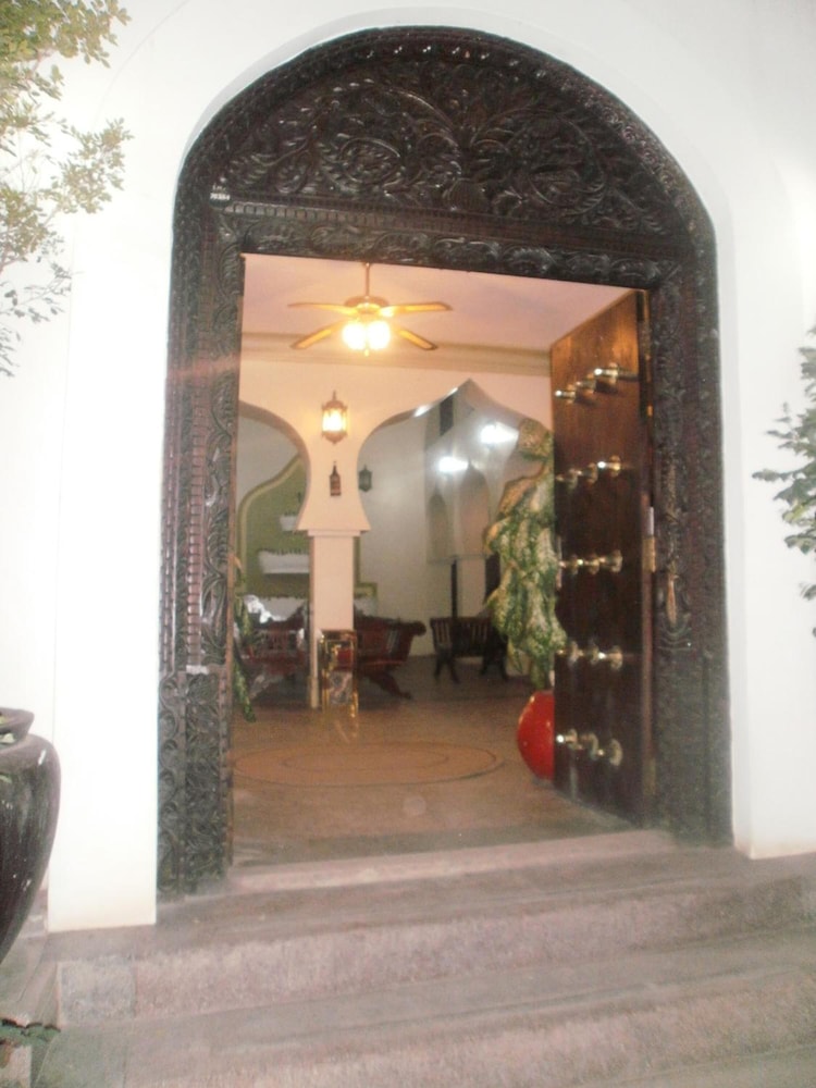 asmini palace hotel