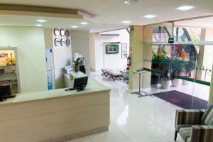 harbor self buriti suites hotel