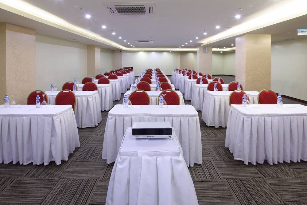 otel senbayrak city