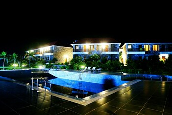 the corbet manral resort and spa
