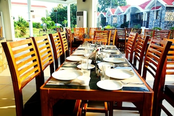 the corbet manral resort and spa