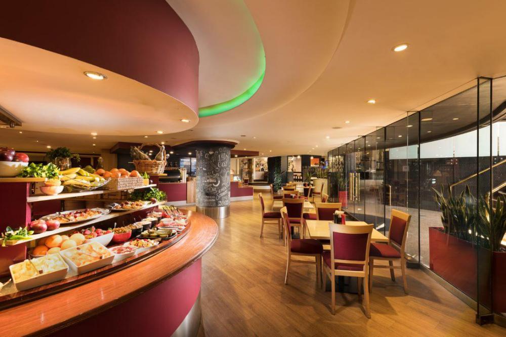 stamford plaza adelaide