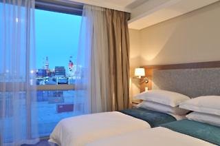 Aha Harbour Bridge Hotel & Suites,Cape Town City Centre>>Cape Town,4 star