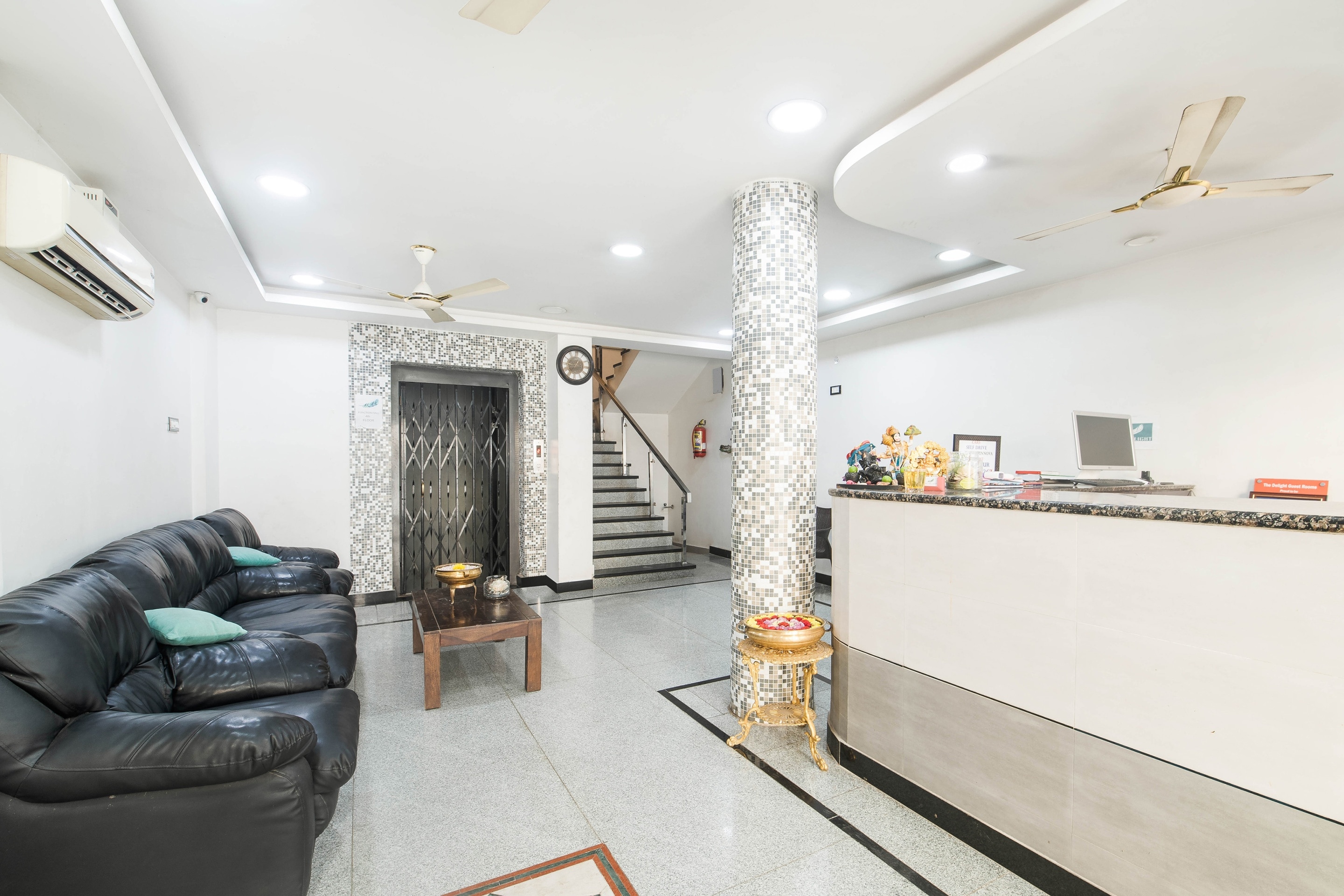 capital o aditya grand