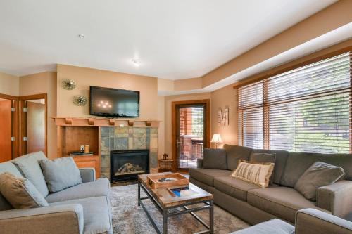sundial lodge park city canyons village