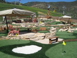 sundial lodge park city canyons village