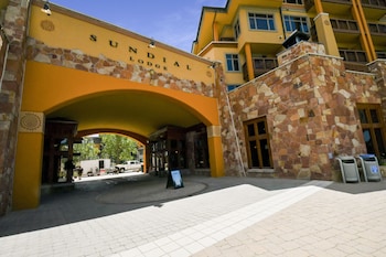 sundial lodge park city canyons village