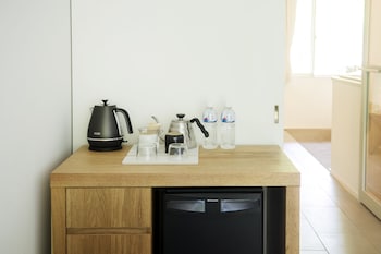 hakone retreat fore adults only