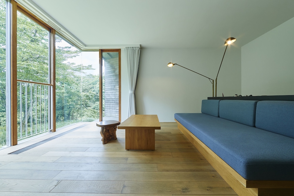 hakone retreat fore adults only