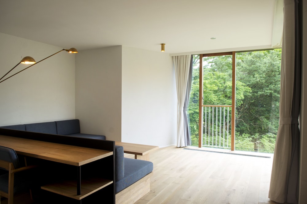 hakone retreat fore adults only