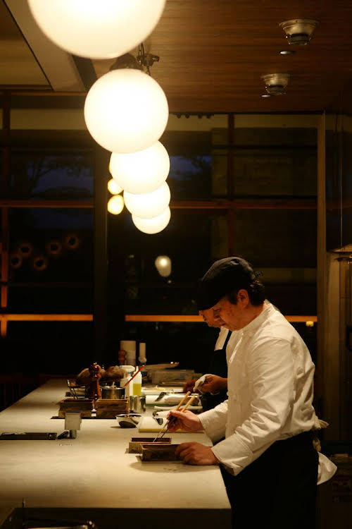 hakone retreat fore adults only