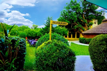 corbett wild resort a river access property