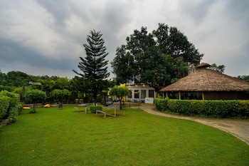 corbett wild resort a river access property