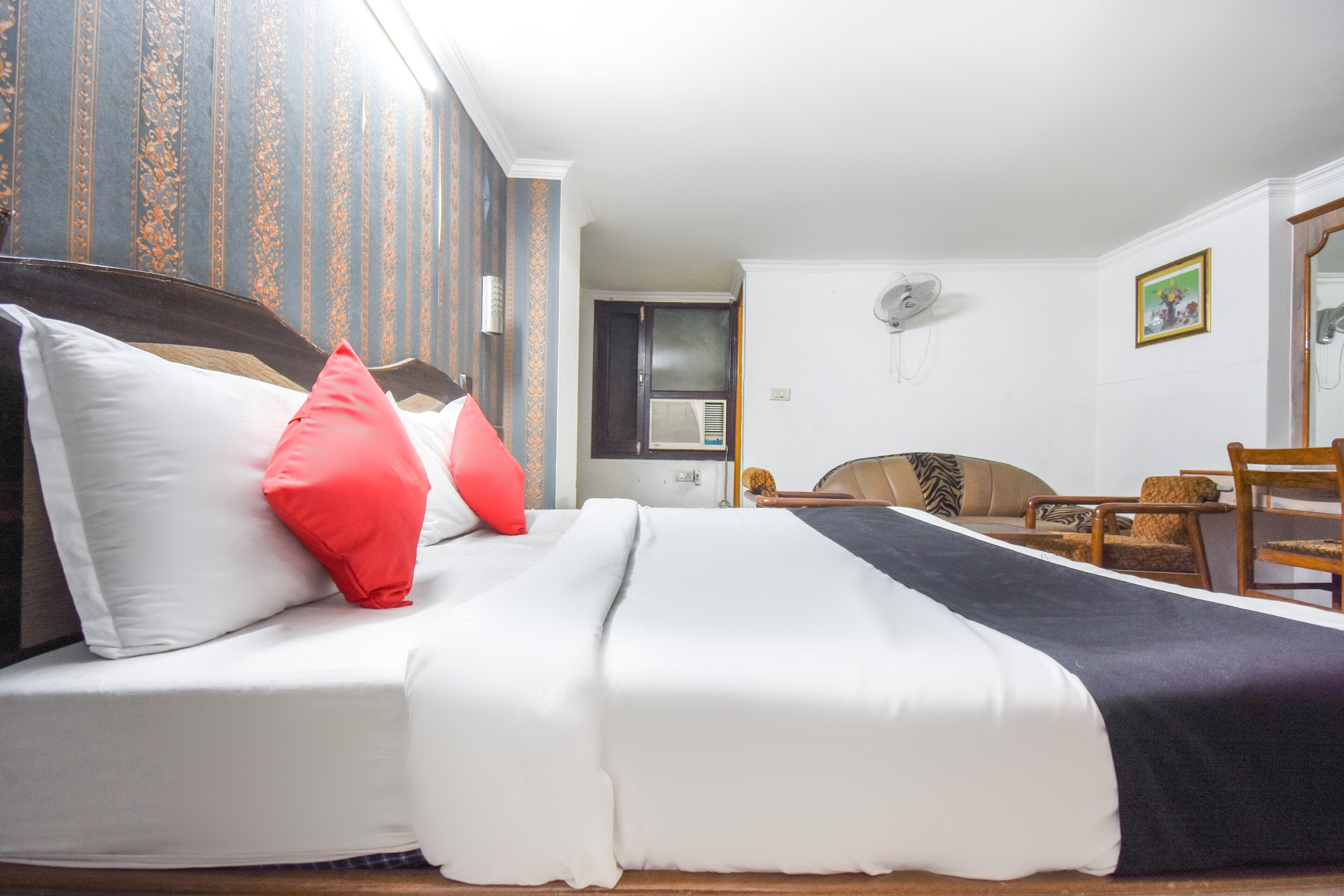 super collection o amritsar bus stand formerly hotel ricky international