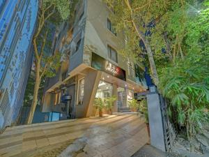 collection o 76358 kapil residency parage chowk