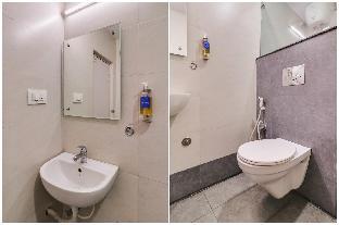 Silverkey Executive Stays 76581 Hotel Stay Inn Maharani Peta,Visakhapatnam>>Alipur,3 star