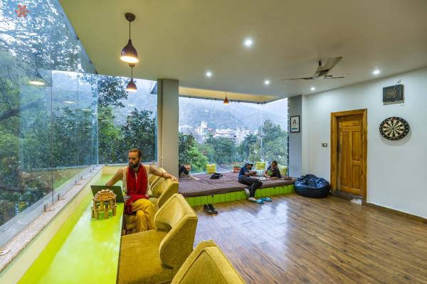 zostel rishikesh tapovan