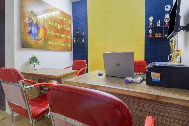 oyo flagship 76333 shannu residency
