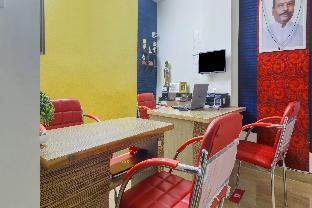 oyo flagship 76333 shannu residency
