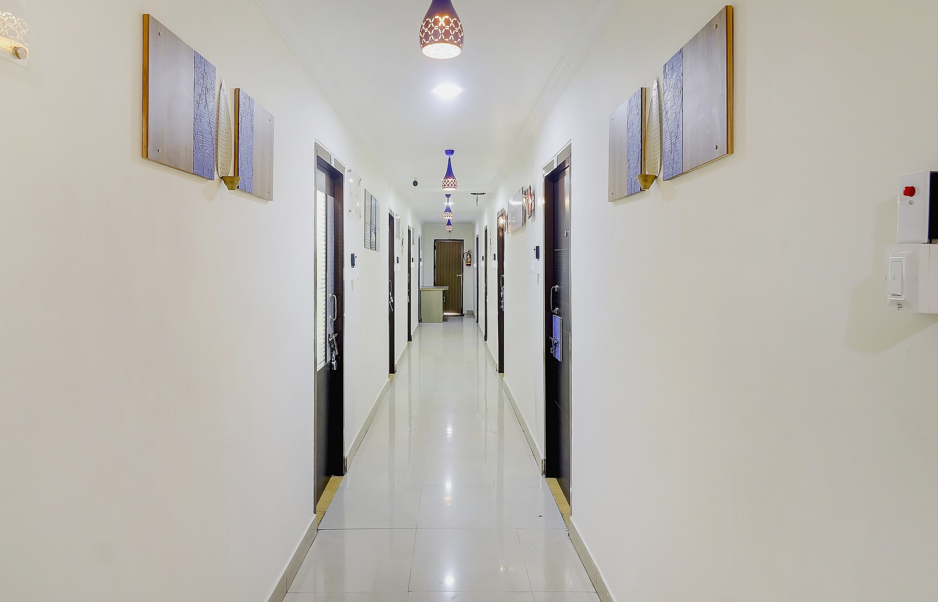 oyo flagship 76333 shannu residency