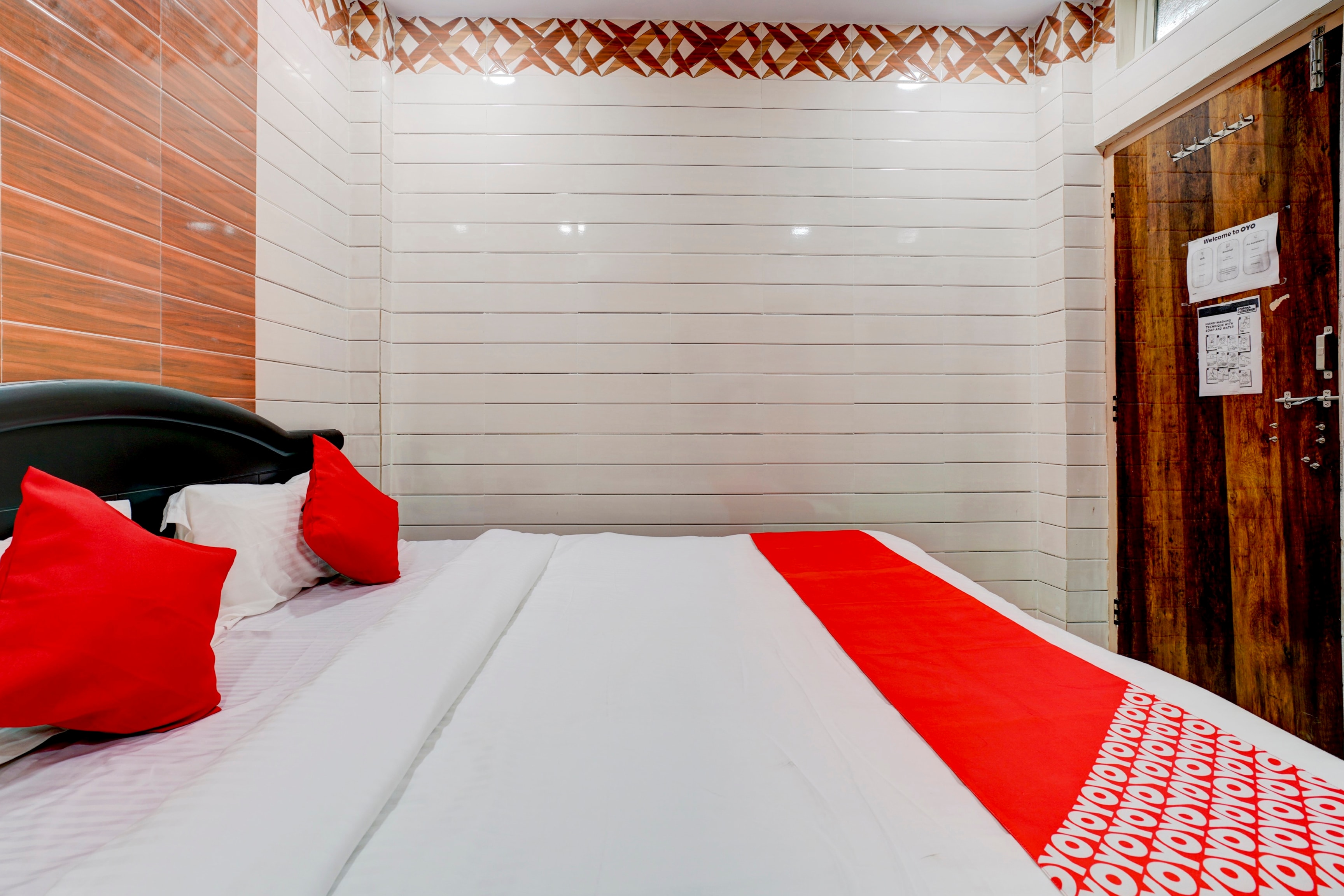 hotel o aroma classic near nampally main railway station