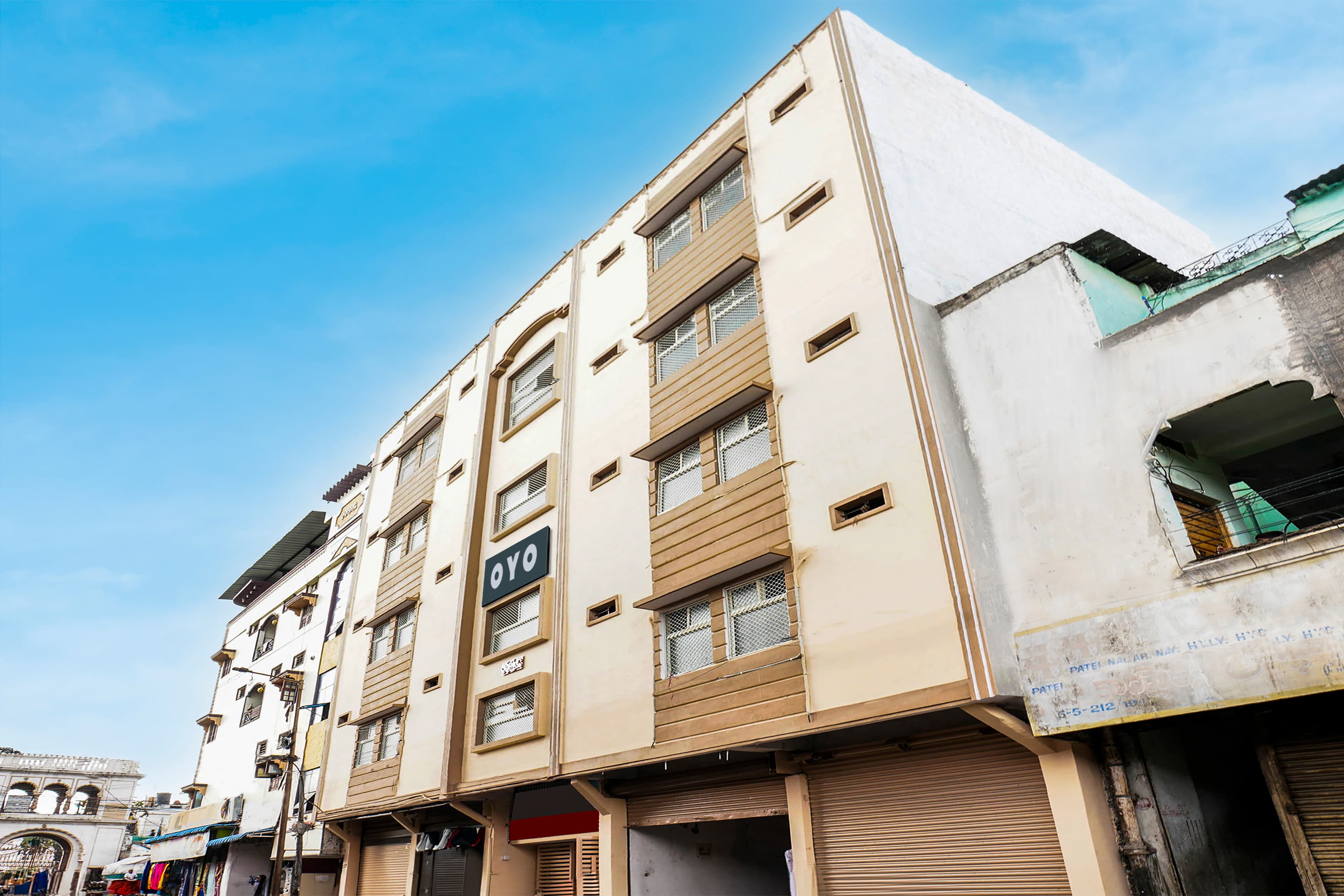 hotel o aroma classic near nampally main railway station