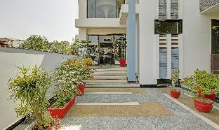 hotel blue moon residency