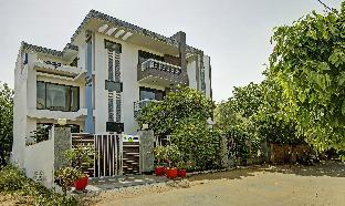 hotel blue moon residency