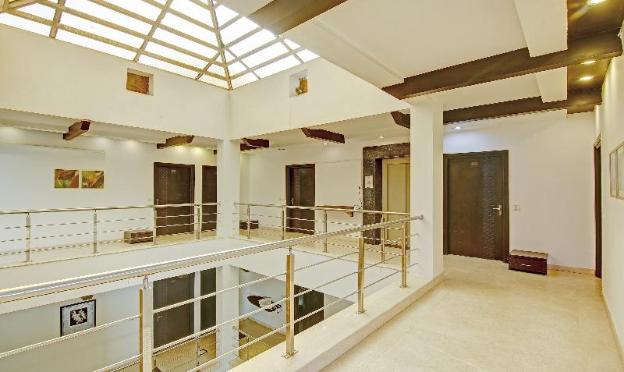 hotel blue moon residency
