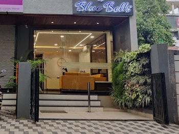 hotel blue bells
