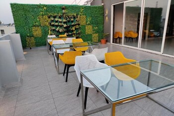 hotel blue bells