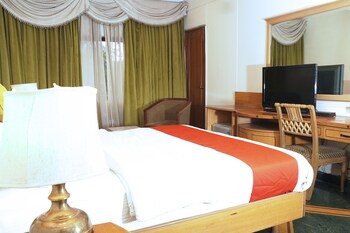 hotel kwality regency