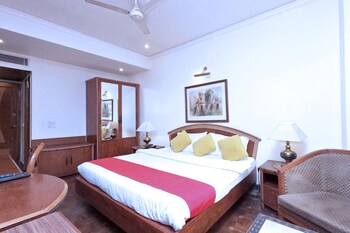 hotel kwality regency