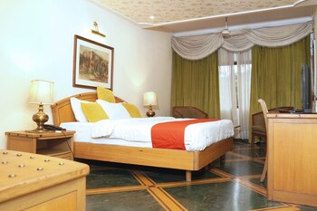 hotel kwality regency