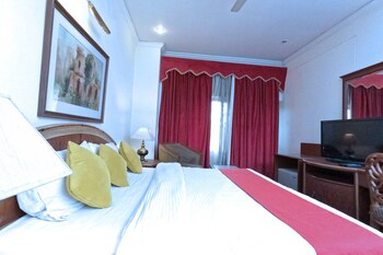 hotel kwality regency