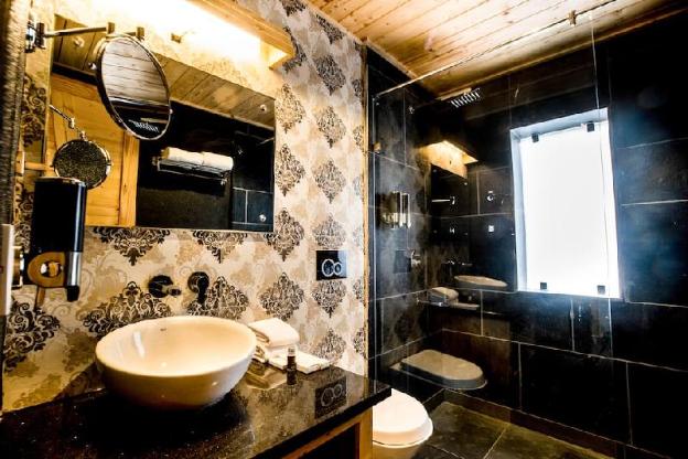 tarangi resort and spa corbett