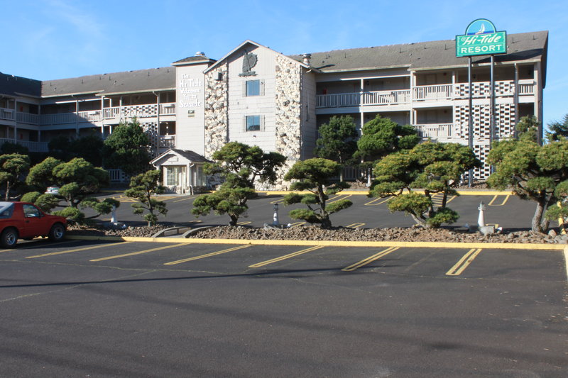 hi tide oceanfront inn