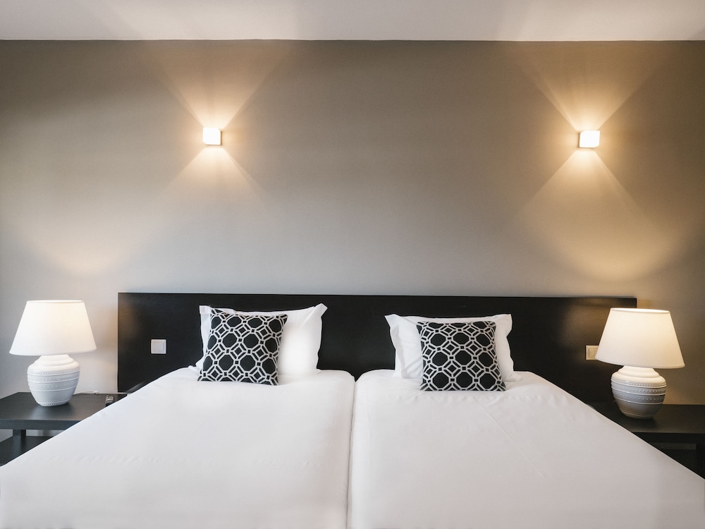 Topazio Vibe Beach Hotel & Apartments - Adults Friendly,Algarve>>Albufeira,3 star