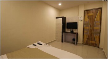 hotel ashir inn