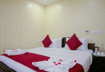 Oyo 3697 Hotel Rivieraa,Nainital Road,2.5 star