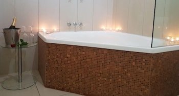 Hotel Cavalier,Rowville>>Melbourne,3 star