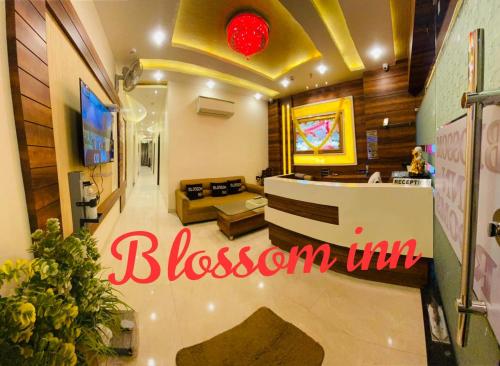hotel blossom inn