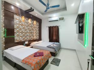 hotel bobby house