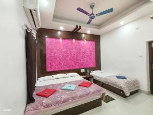 hotel bobby house