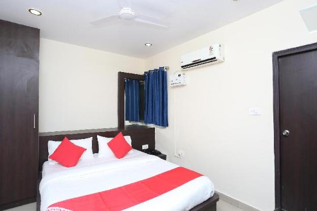 collection o r k international near gautam buddha park
