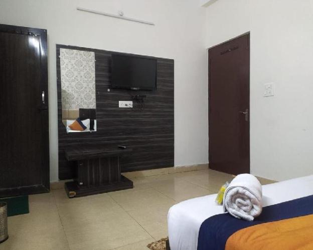 staygo hotel near haridwar railway station