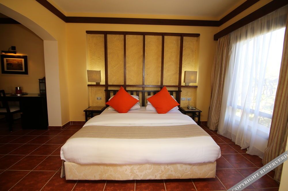 Tamra Beach Resort,Nabq Bay>>Nabq,4 star