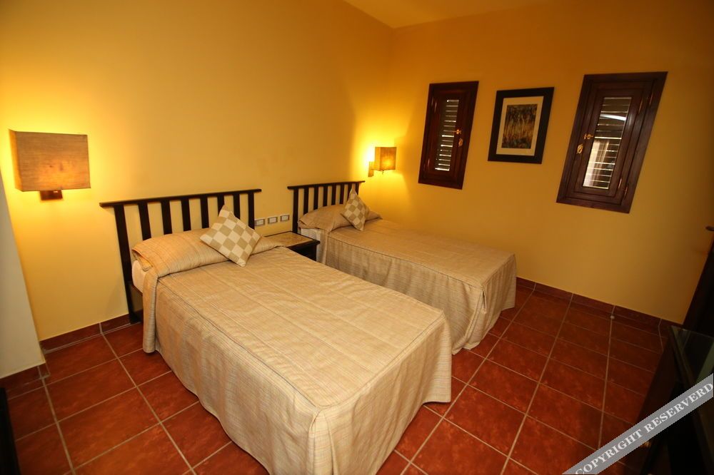 Tamra Beach Resort,Nabq Bay>>Nabq,4 star