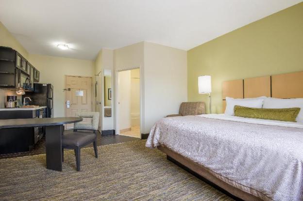 candlewood suites jefferson city by ihg